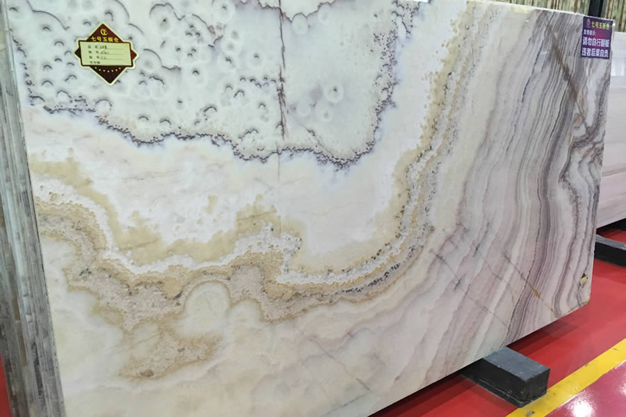Tang Onyx