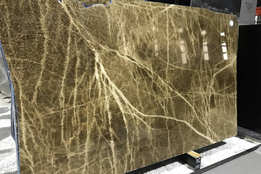 Amber Onyx