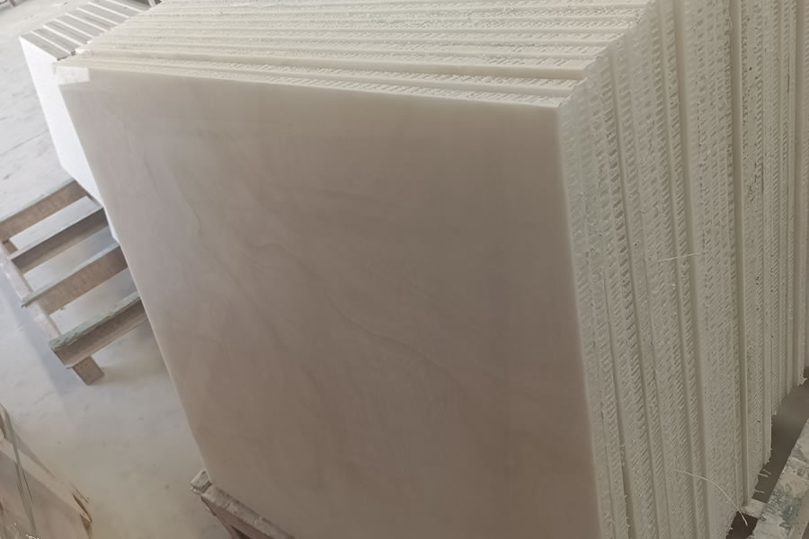 Onyx Composite Tile