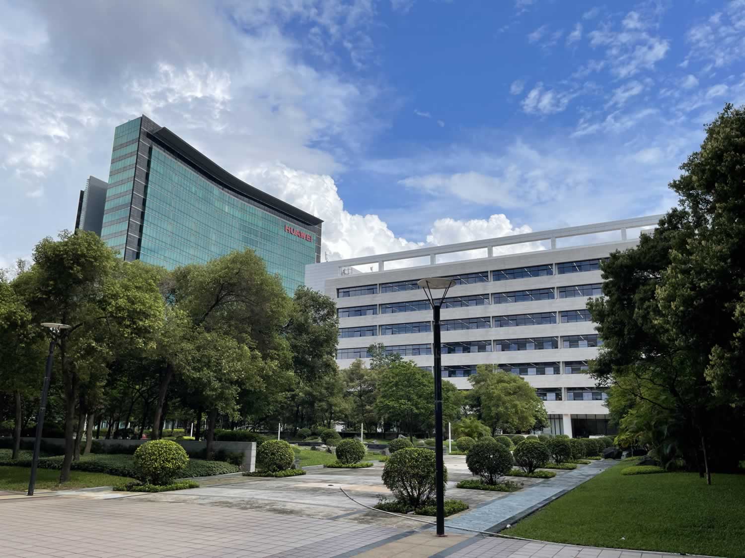Huawei Shenzhen Bantian R&D Center F Area Office