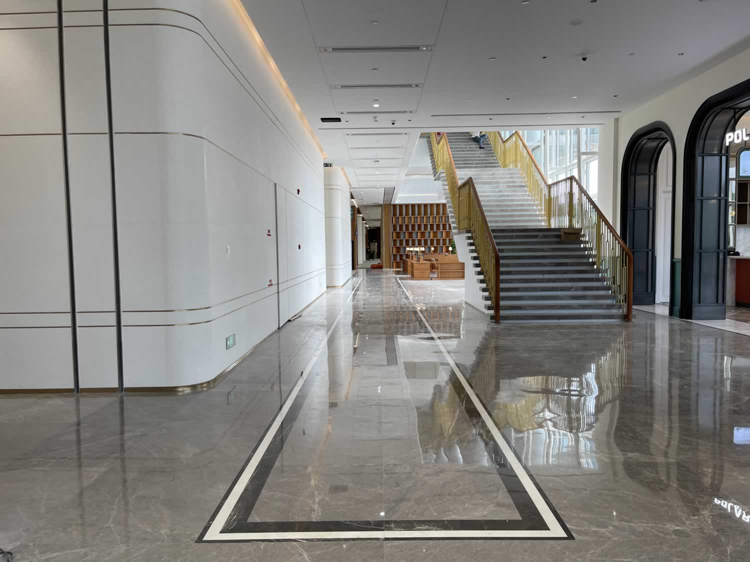 Huawei Shenzhen Bantian R&D Center F Area Office
